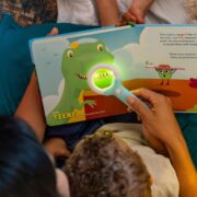 Glo Pals - Boek prehistorische vriendjes