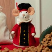 Sjaal met verhaal - Pietermuis rood