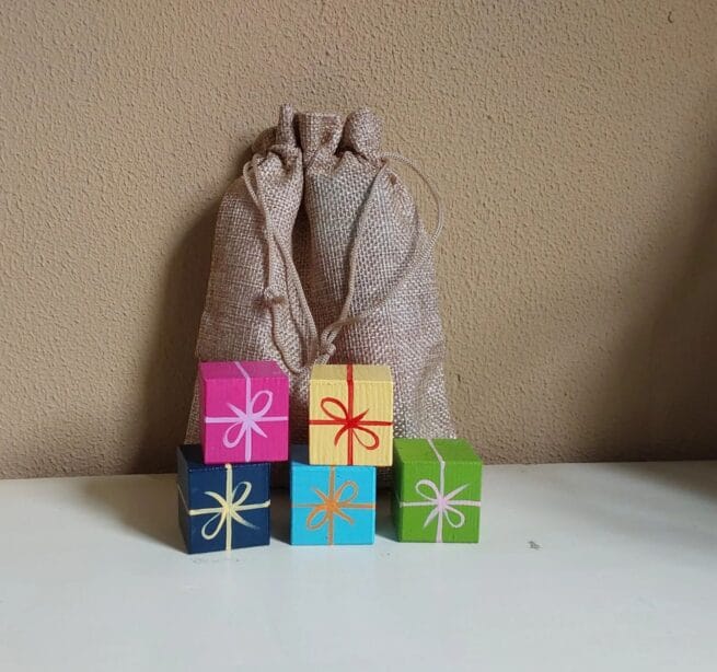 Peg doll - Cadeautje per stuk