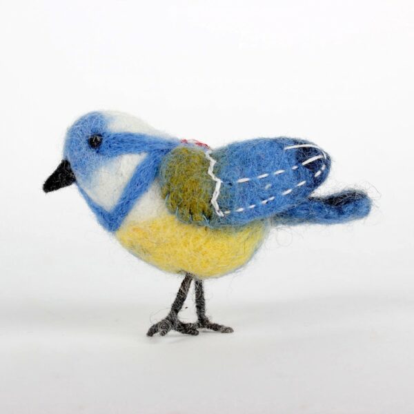 Sjaal met verhaal - Vogeltje van vilt - Pimpelmeesje